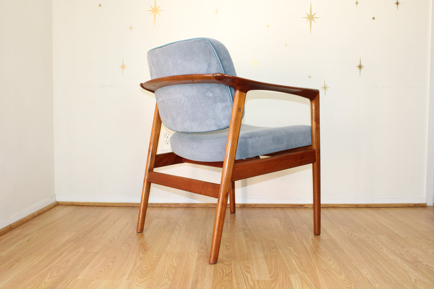 Folke Olhsson - Pair of "Ascot" Lounge/Accent Chairs
