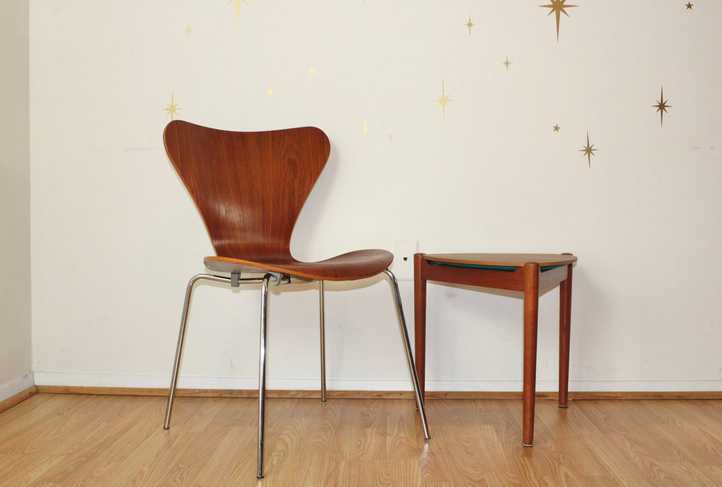 Arne Jacobsen - Early Production Series 7 Chair