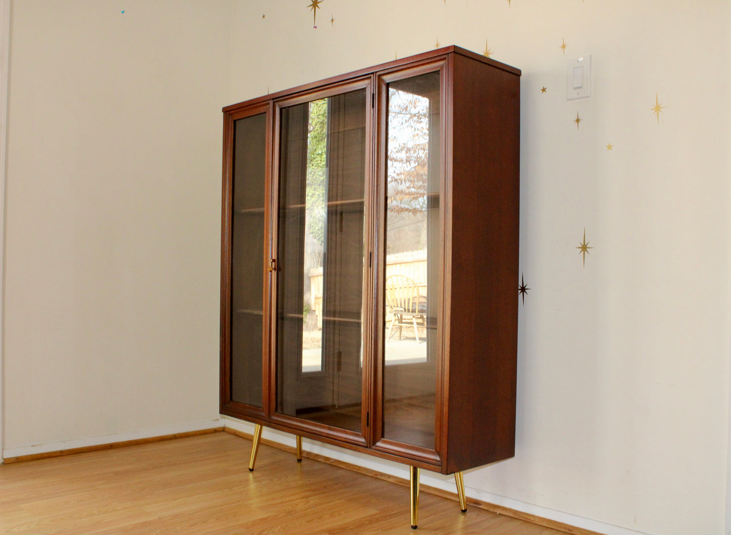 Broyhill Brasilia Display Cabinet/Bookcase