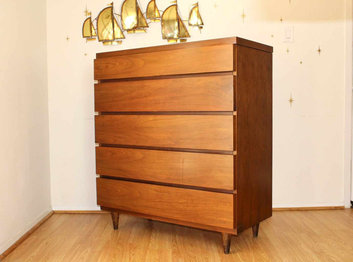 Mid-Century Modern 5 Drawer Walnut Dresser