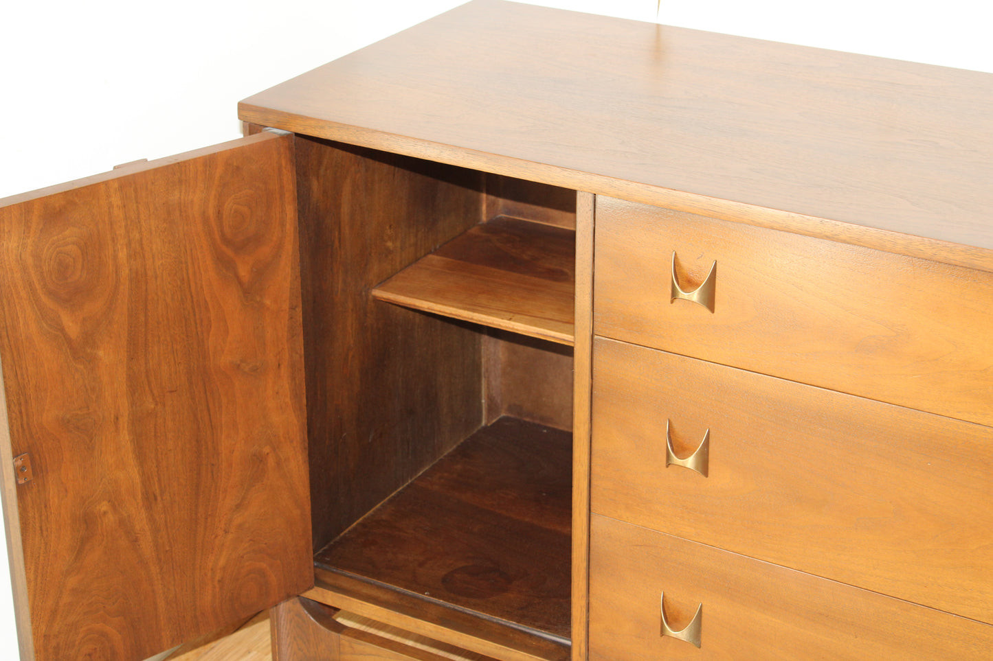 Broyhill Brasilia Walnut Credenza