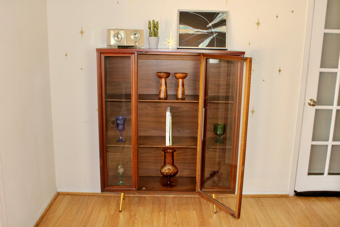 Broyhill Brasilia Display Cabinet/Bookcase