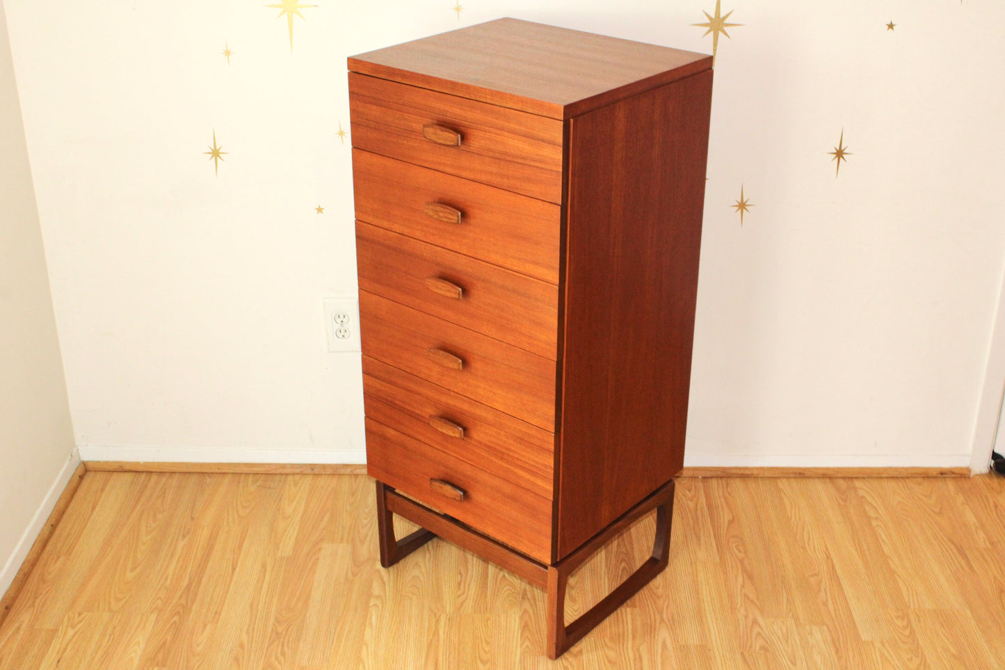 R. Bennett - G Plan Quadrille Teak Chest of Drawers