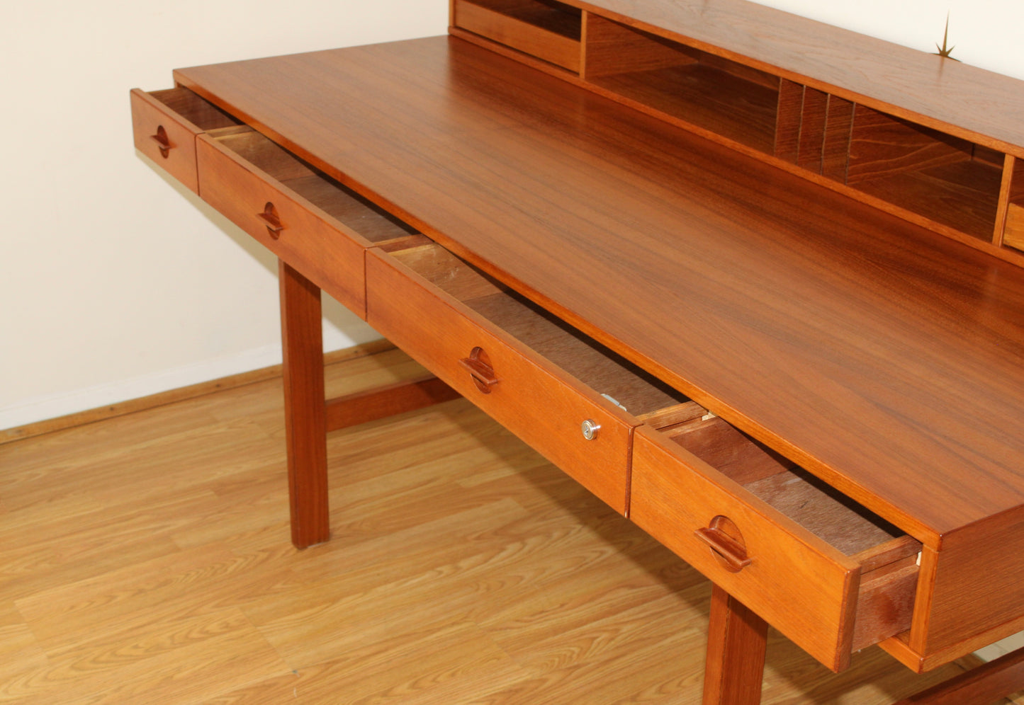 Peter Løvig Nielsen Partners Flip-Top Desk 1980s