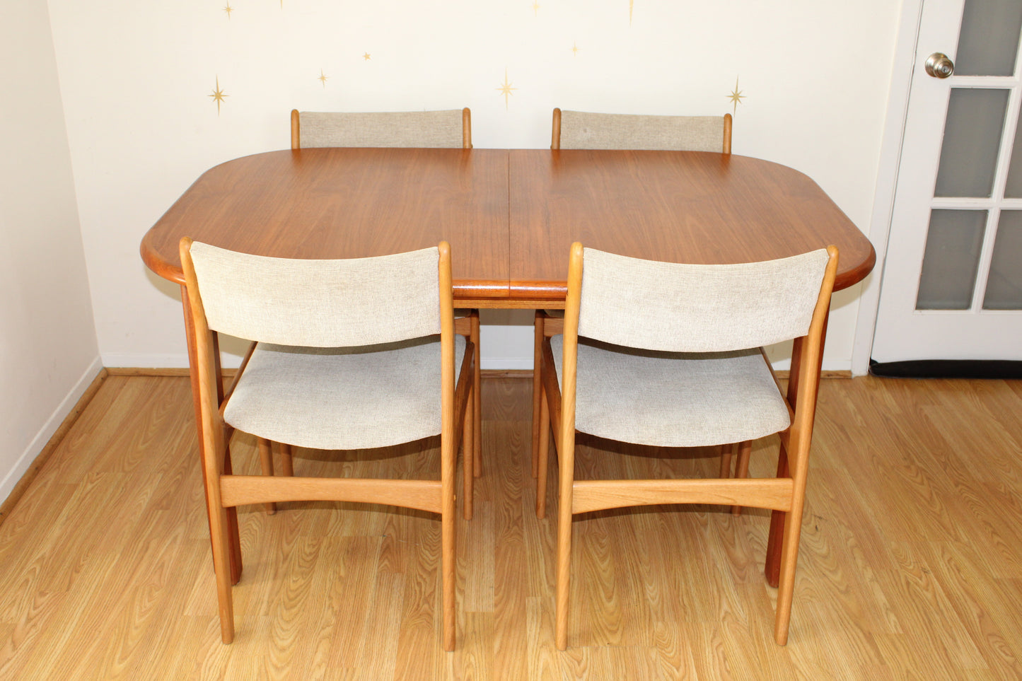 Vintage Teak Dining Table with Butterfly Leaf
