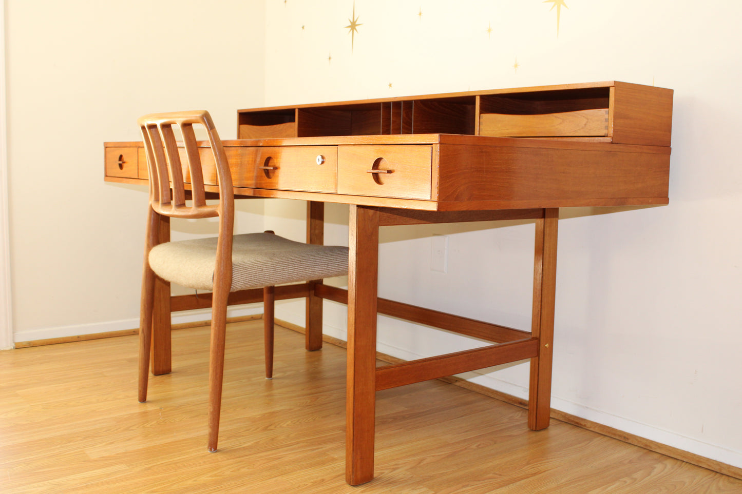 Peter Løvig Nielsen Partners Flip-Top Desk 1970s me