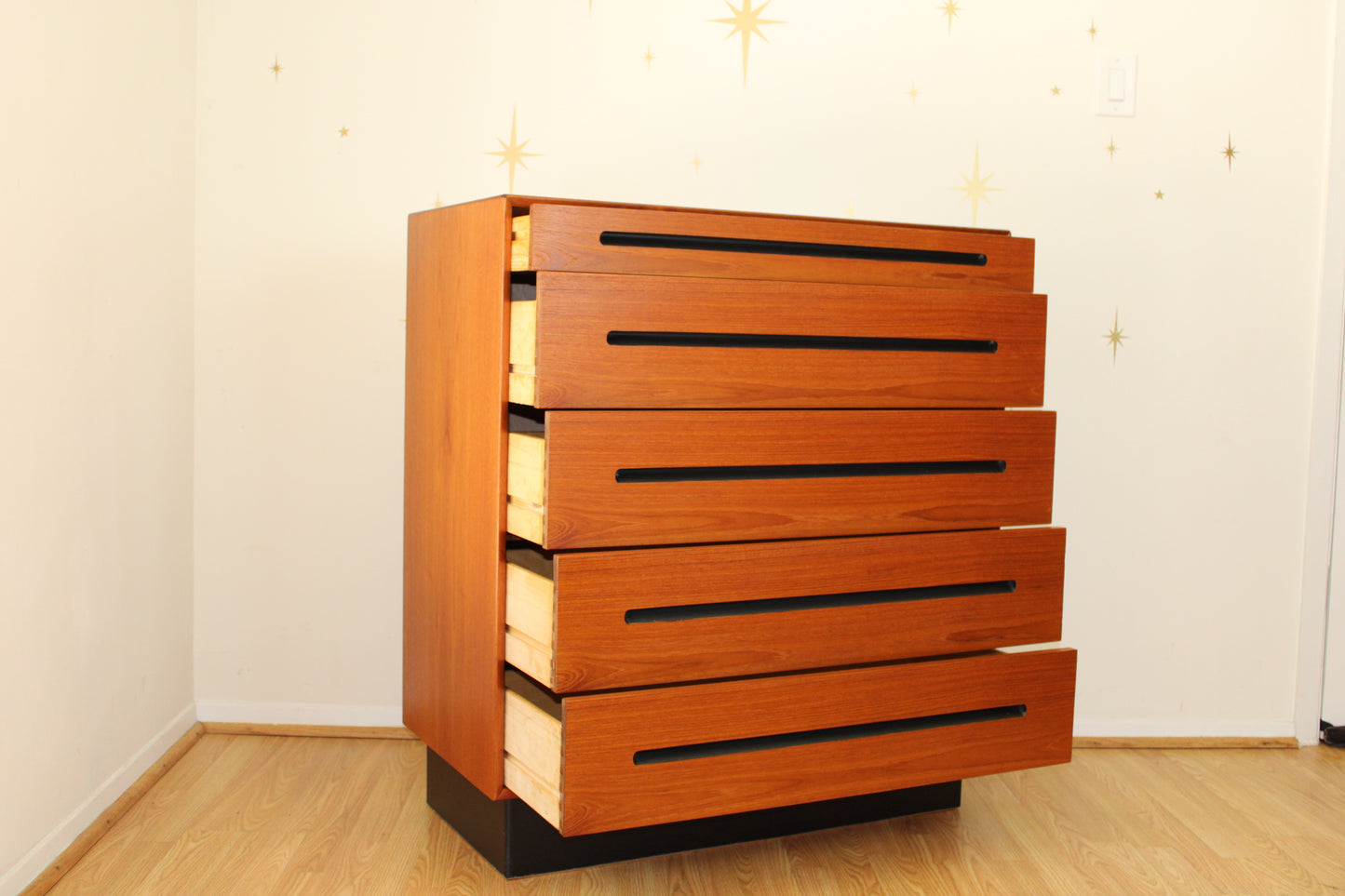 Westnofa Teak Chest of Drawers