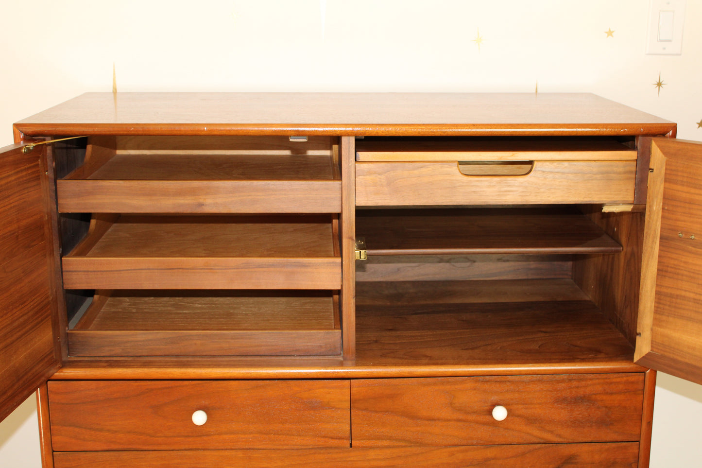 Drexel Declaration Gentleman's Chest