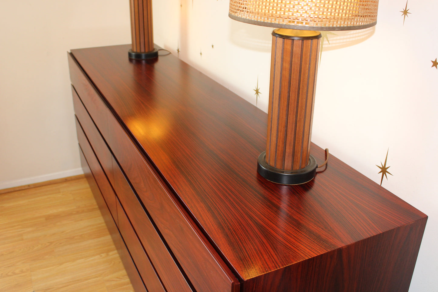 Danish Rosewood 8-Drawer Dresser