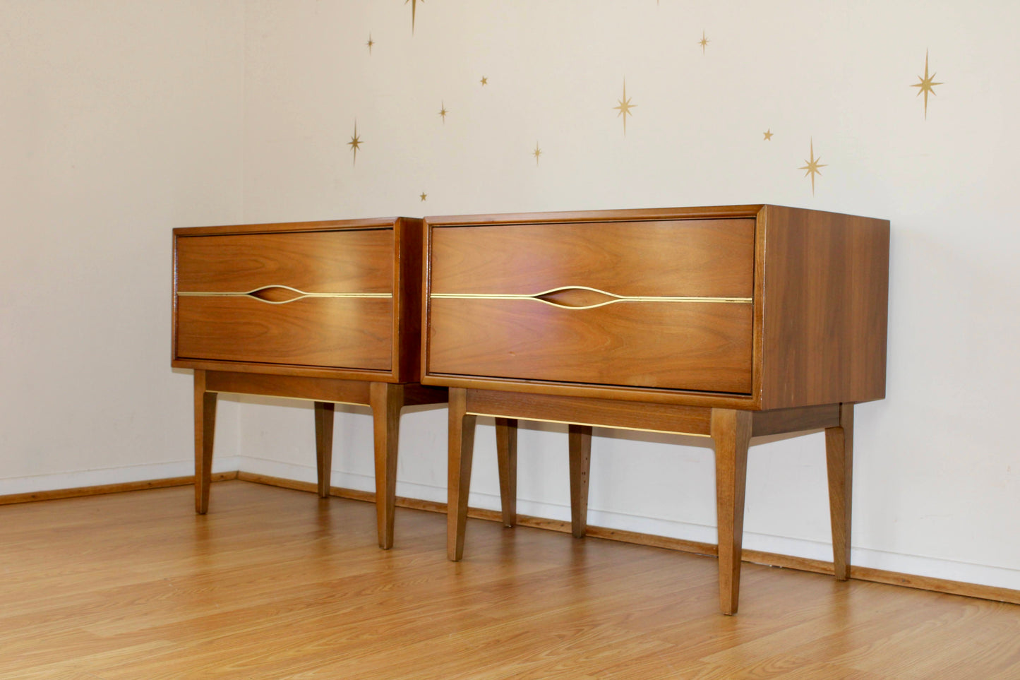 American Modernist Bedroom Set by Vignola Furniture