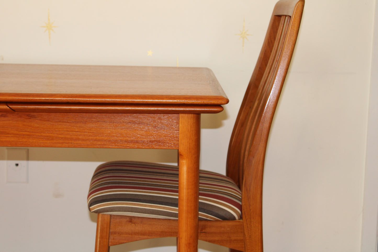 Danish Modern Teak Compact Dining Table w/ Leaves