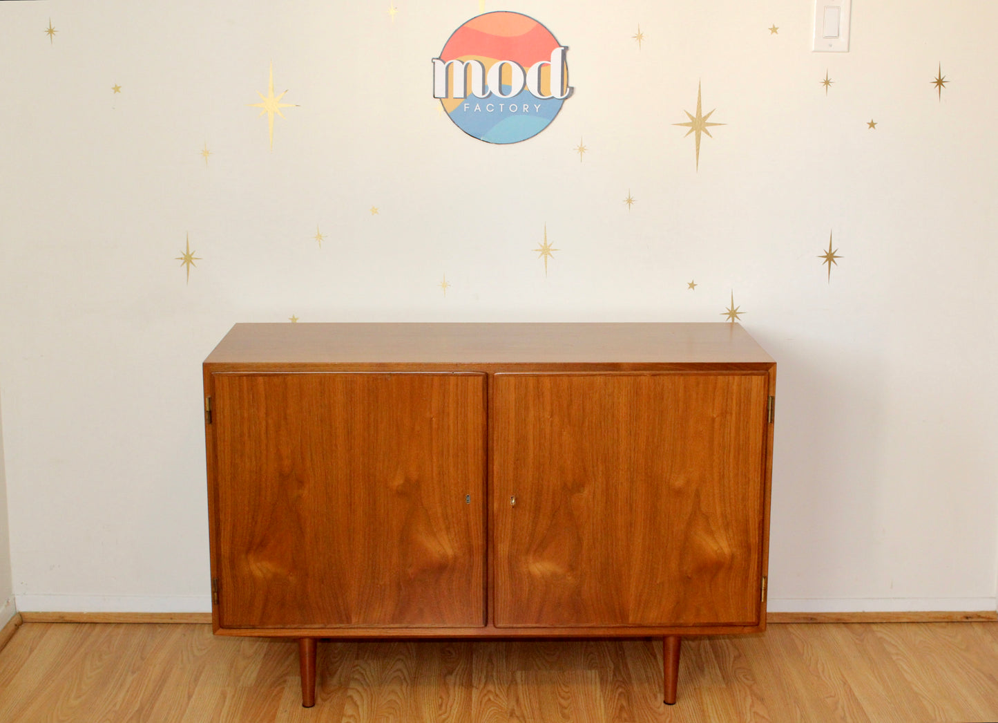 Carlo Jensen - Danish Modern Walnut Compact sideboard