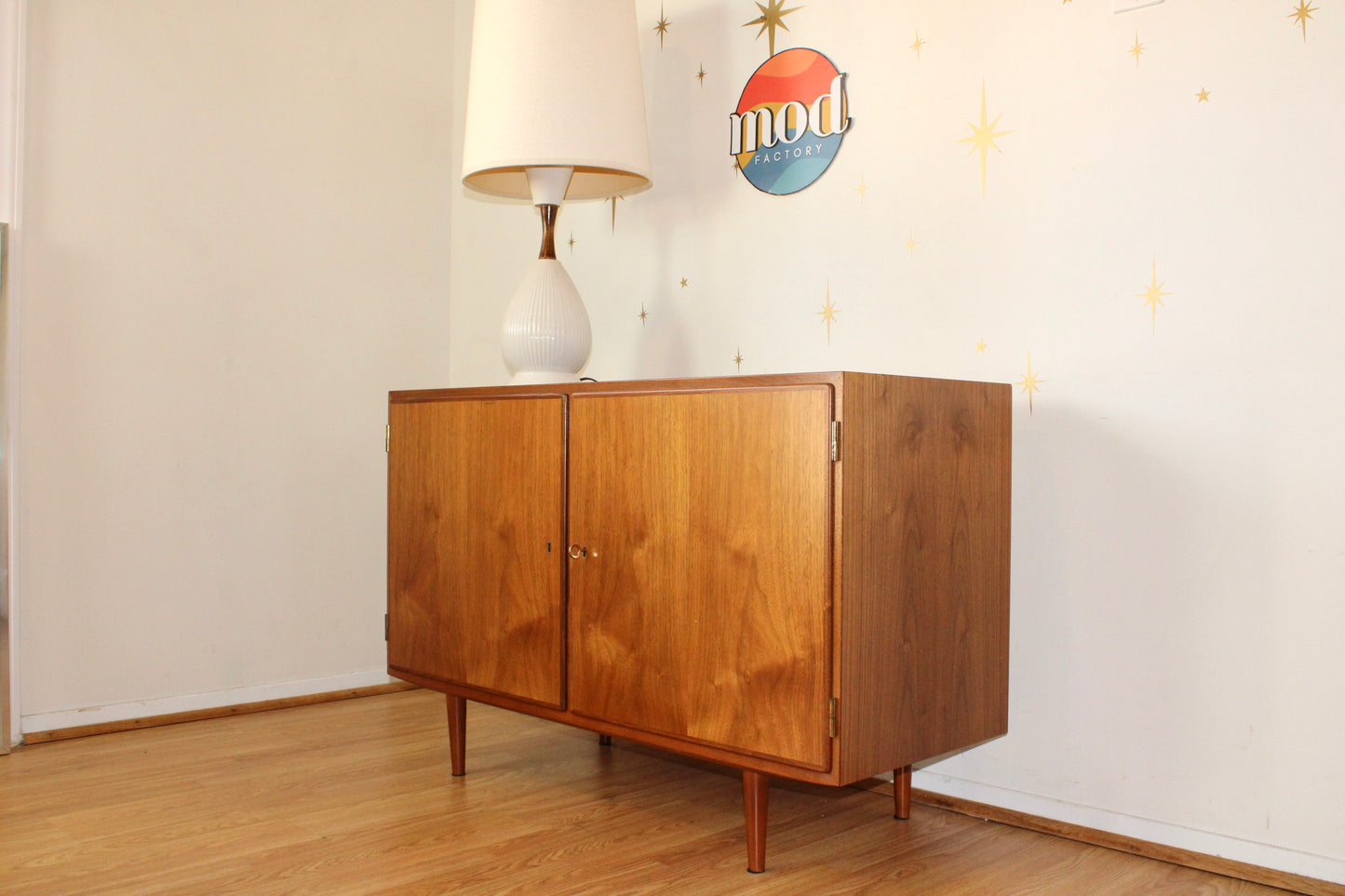 Carlo Jensen - Danish Modern Walnut Compact sideboard
