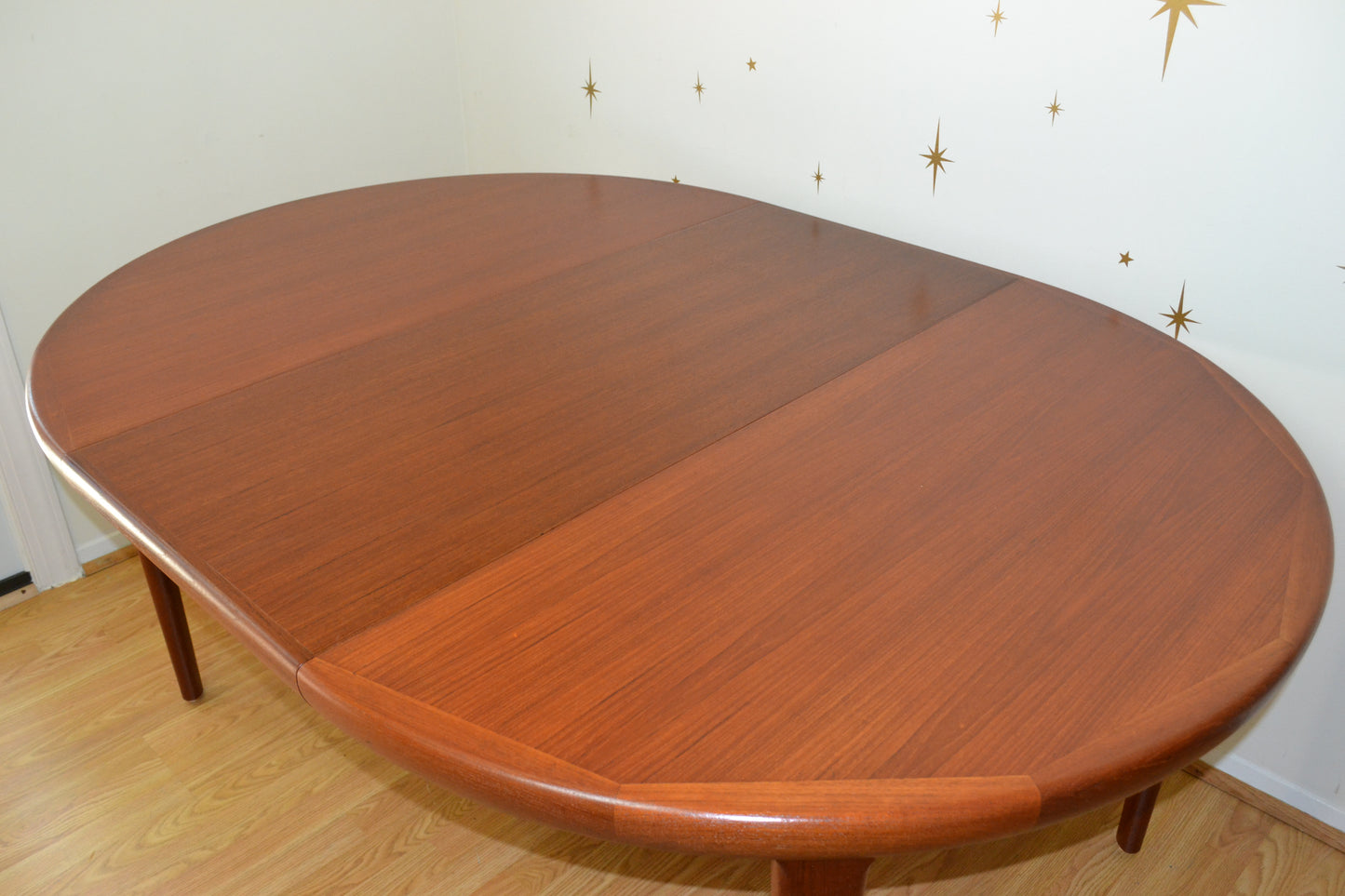 Danish Teak Round to Oval Dining Table V.V.Møbler, Spøttrup
