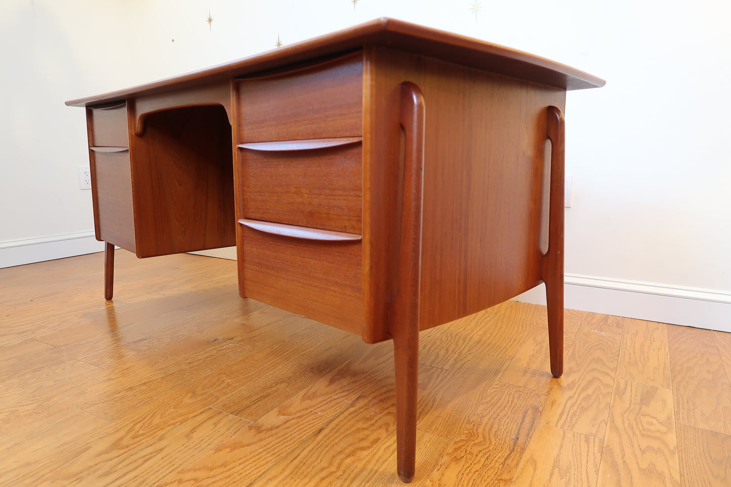 Svend Åge Madsen Teak Executive Desk