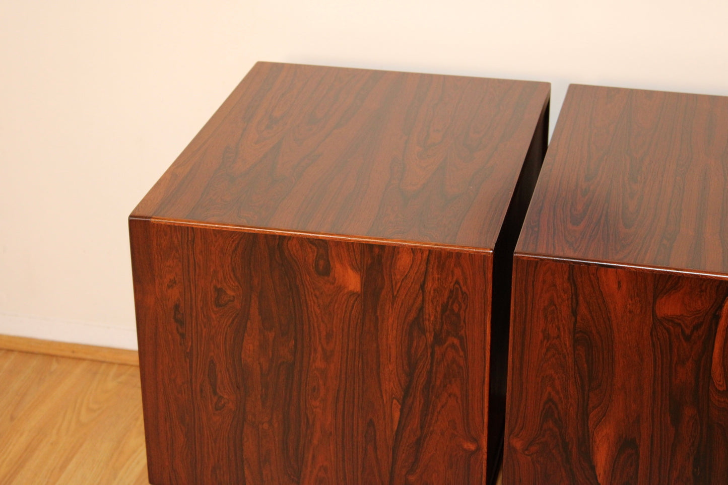 Svend A. Madsen - Pair of Brazilian Rosewood Nightstands
