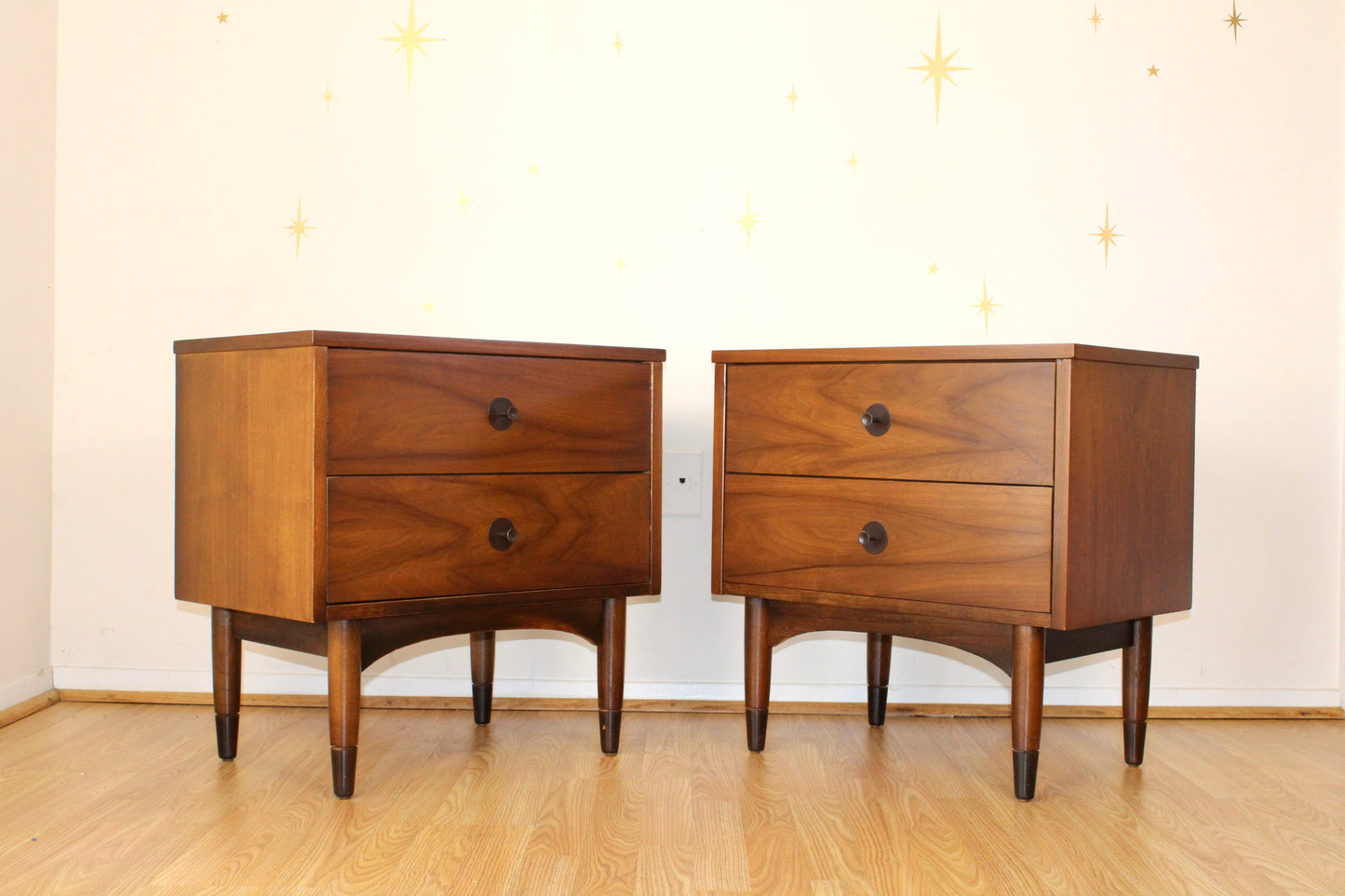 Pair of Mid-Century Modern Walnut Nightstands