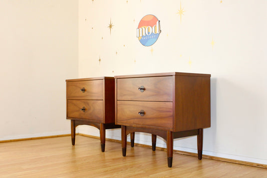 Pair of Mid-Century Modern Walnut Nightstands