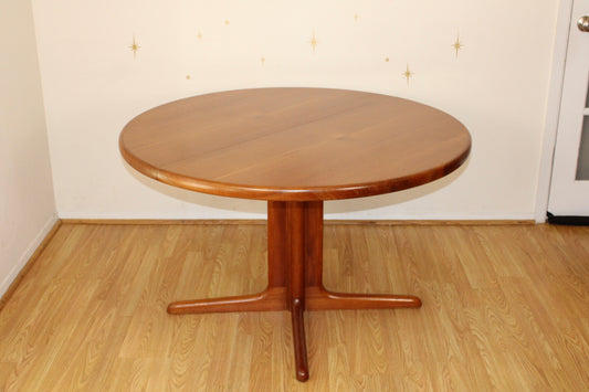 Danish Teak Extending Dining Table w/ 2 Leaves