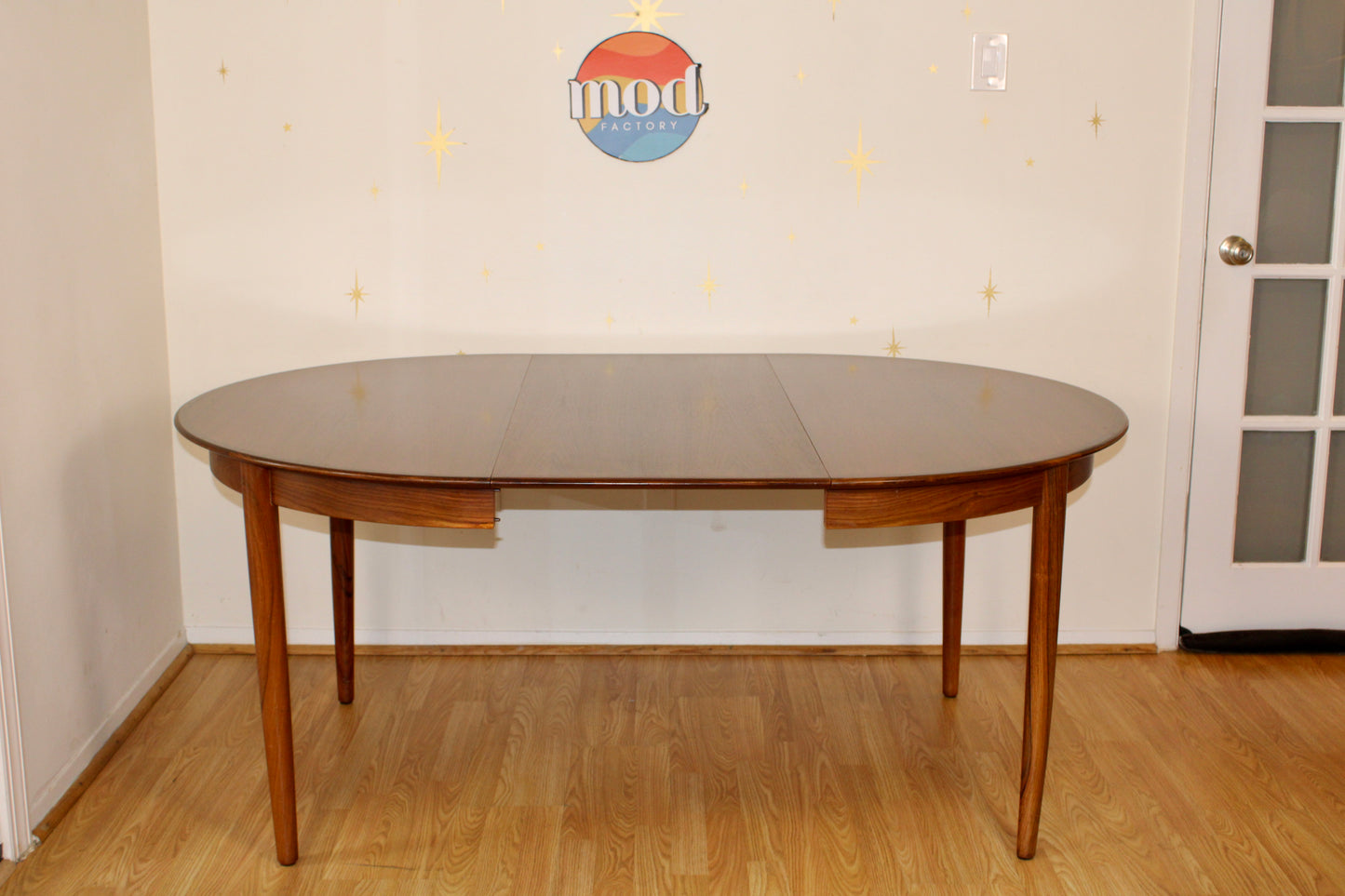 Danish Rosewood Round-to-Oval Dining Table w/ 2 Leaves