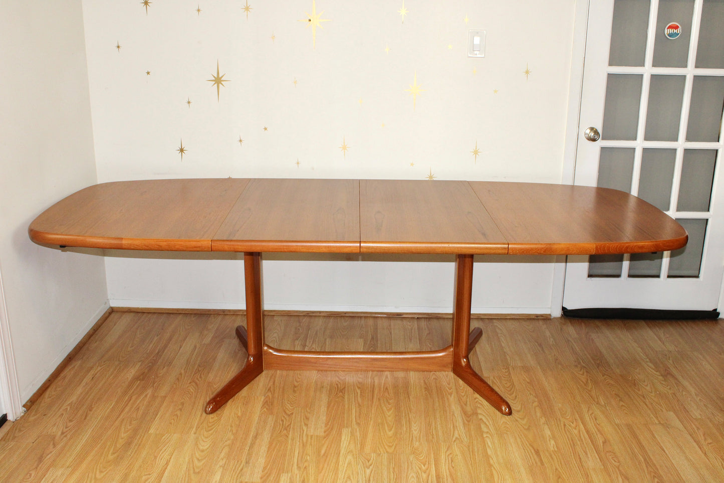 Danish Modern Teak Dining Table w/ 2 Leaves