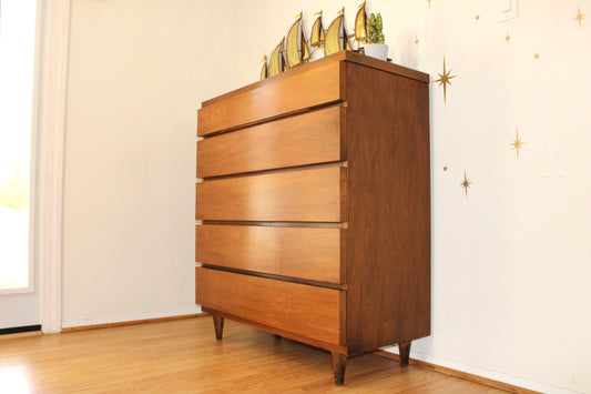 Mid-Century Modern 5 Drawer Walnut Dresser