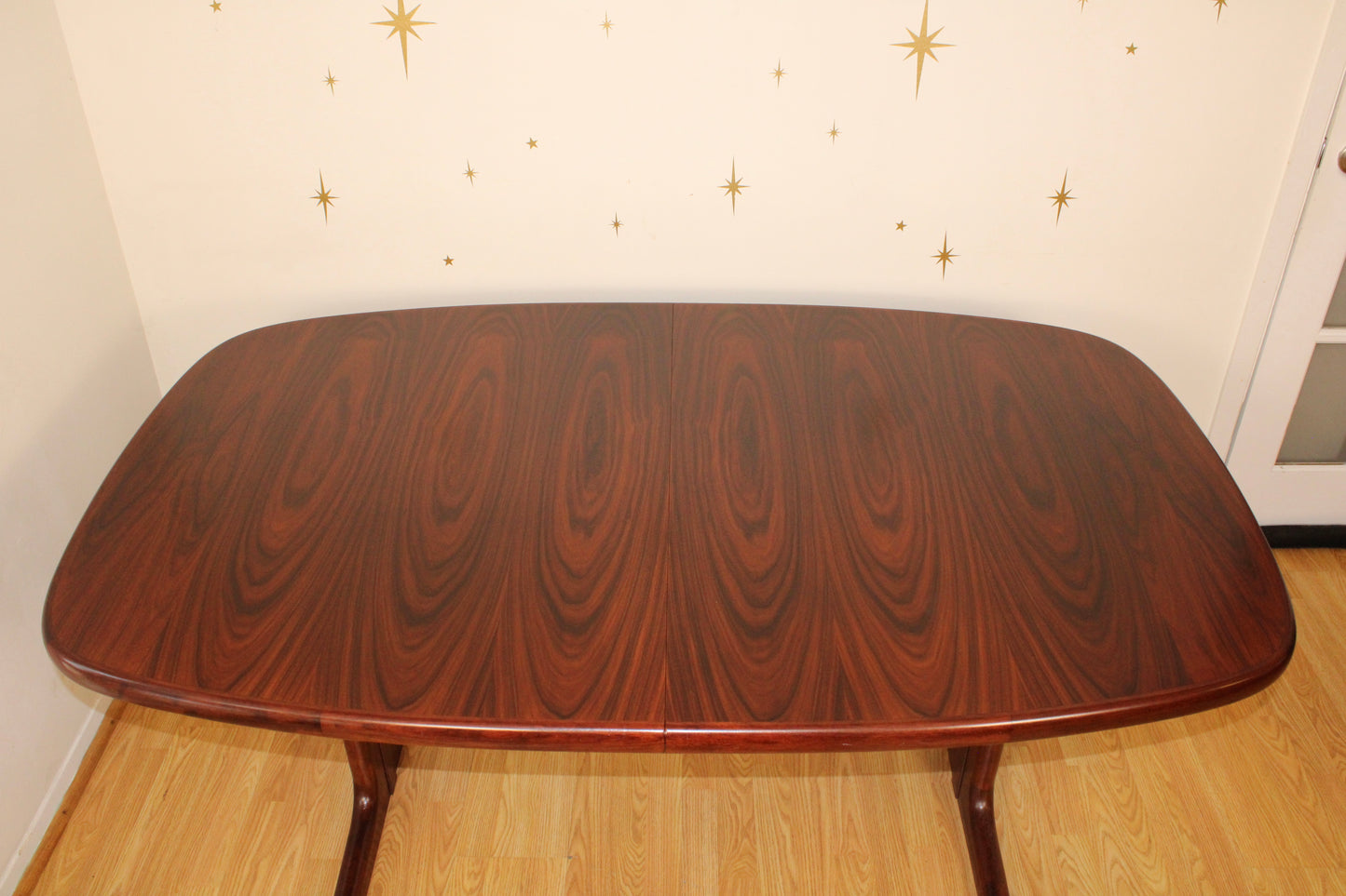 Danish Rosewood Expanding Dining Table w/ 2 Leaves