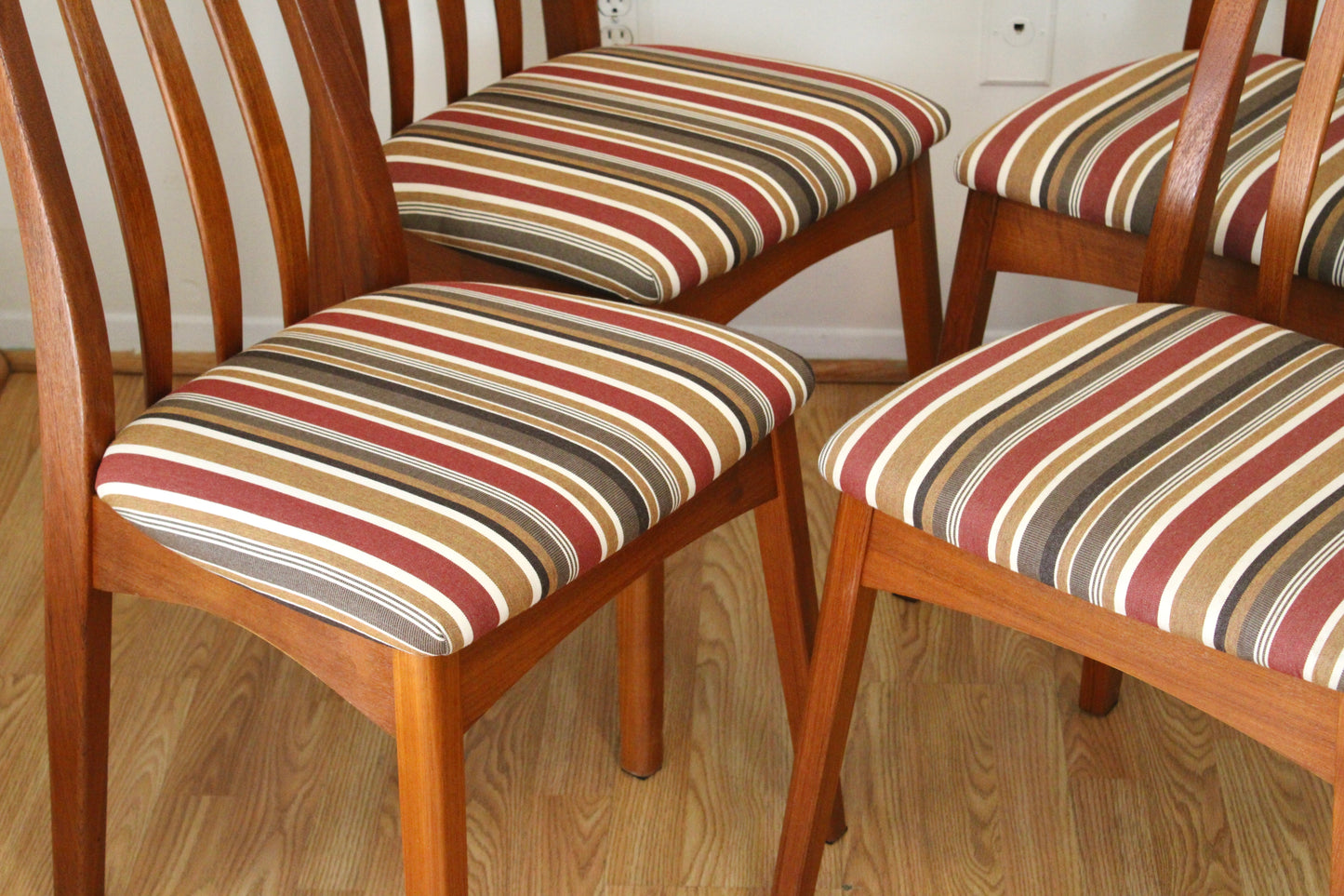 Set of 6 Scandinavian Teak Chairs by Benny Linden Design