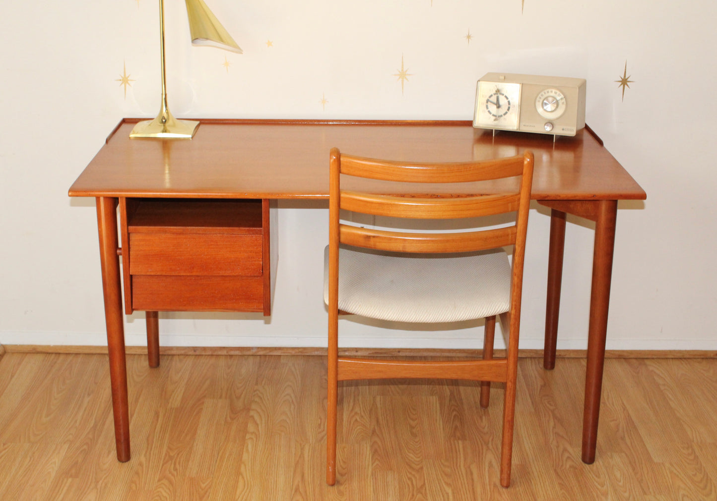 Vintage Teak desk by A.B. Lammhults Möbler, Sweden