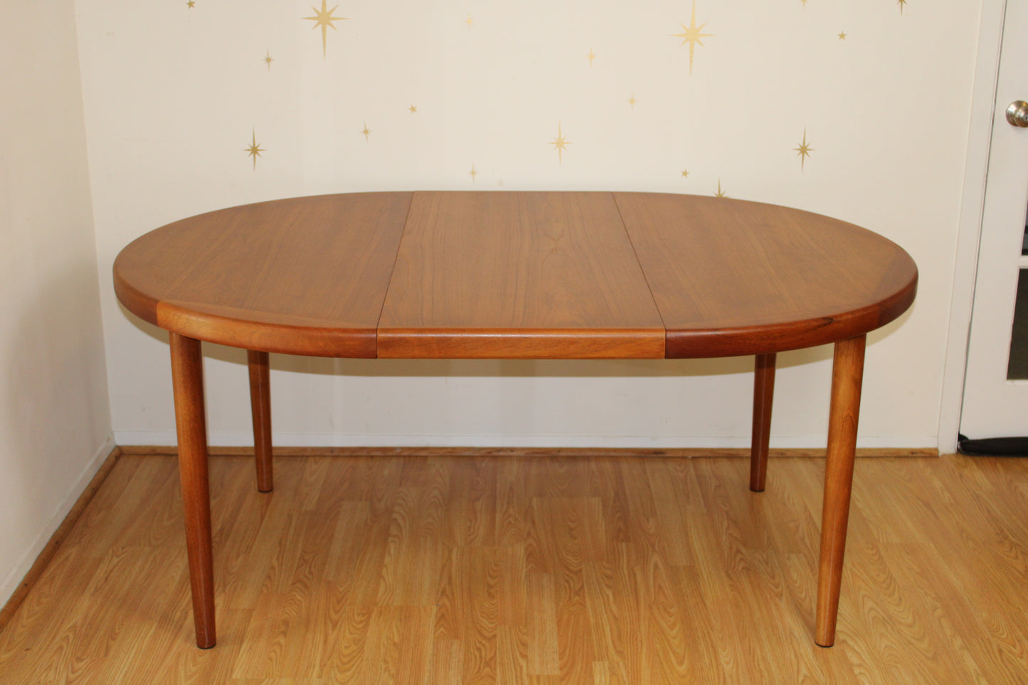 Danish Modern Teak Extendable Dining Table w/ Leaf