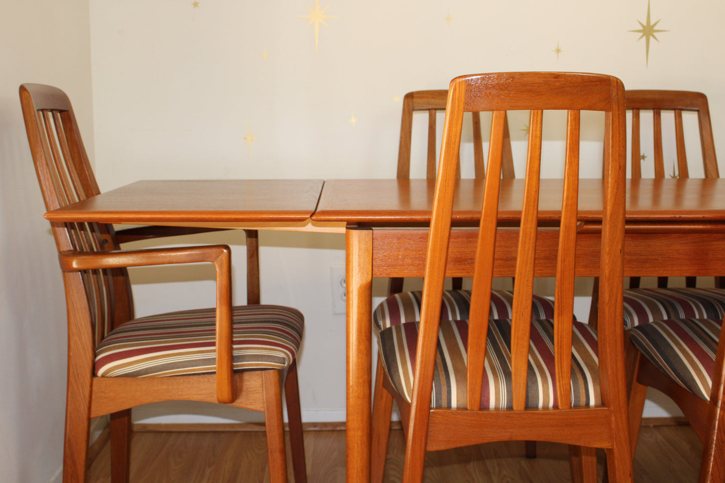 Danish Modern Teak Compact Dining Table w/ Leaves