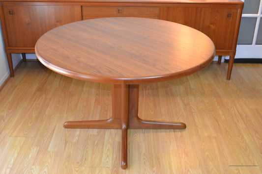 Danish Modern Teak Round to Oval Dining Table Skovby