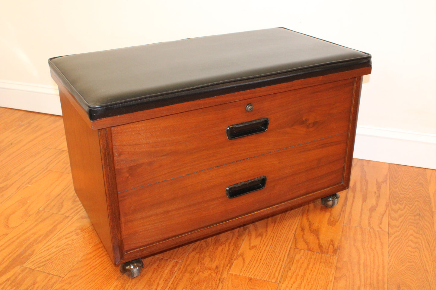 Lane Rolling Record Storage Bench